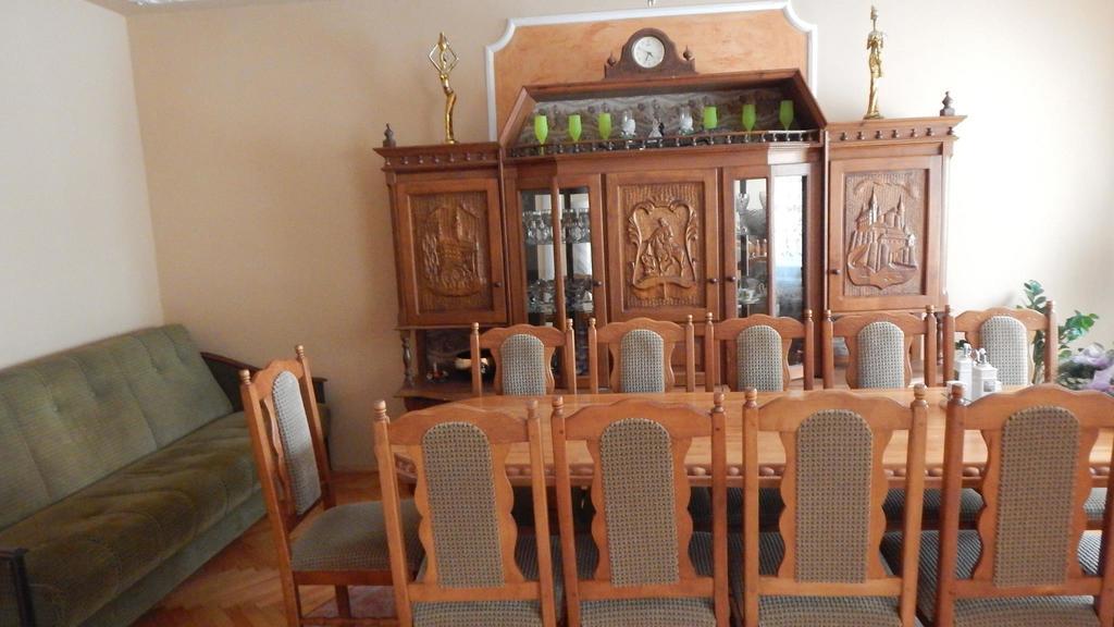 Usadba Bigar Villa โวโลเว็ตส์ ภายนอก รูปภาพ